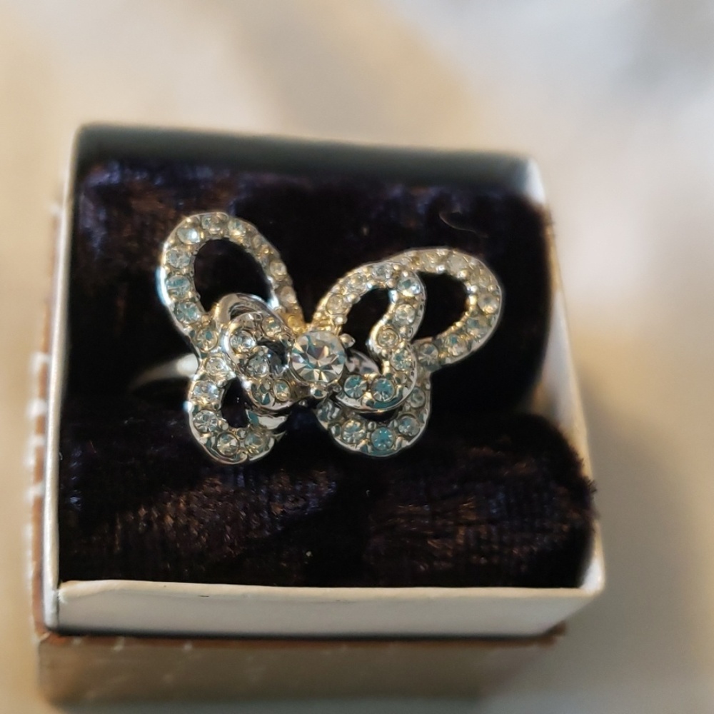 AVON JEWELRY